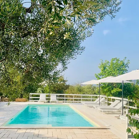 Agape Bed & Breakfast 4*